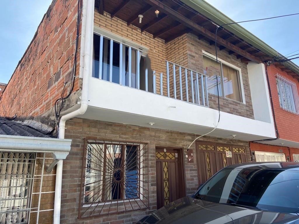 Casa disponible para Venta en Rionegro La Primera - El Porvenir Foto numero 1