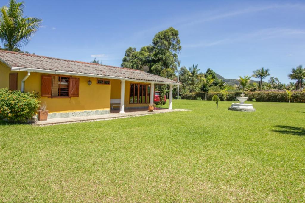 Finca disponible para Ambos en Carmen De Viboral Vía El Canada Foto numero 1
