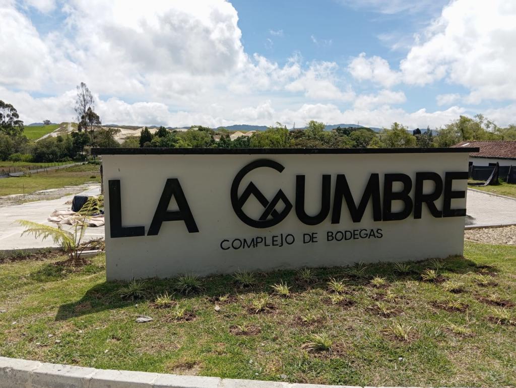 Bodega disponible para Venta en La Union La Unión Foto numero 1