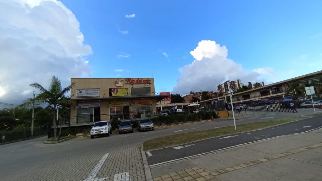 Local disponible para Venta en Rionegro Rio Del Este Foto numero 1