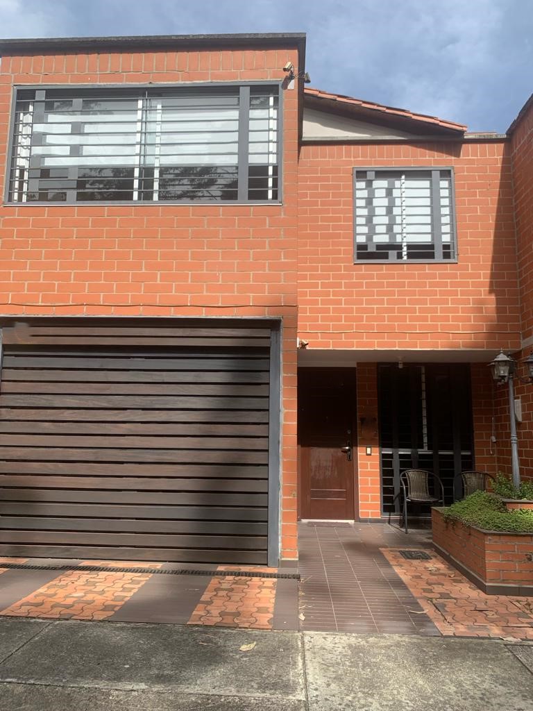 Casa disponible para Venta en Rionegro San Antonio Foto numero 1