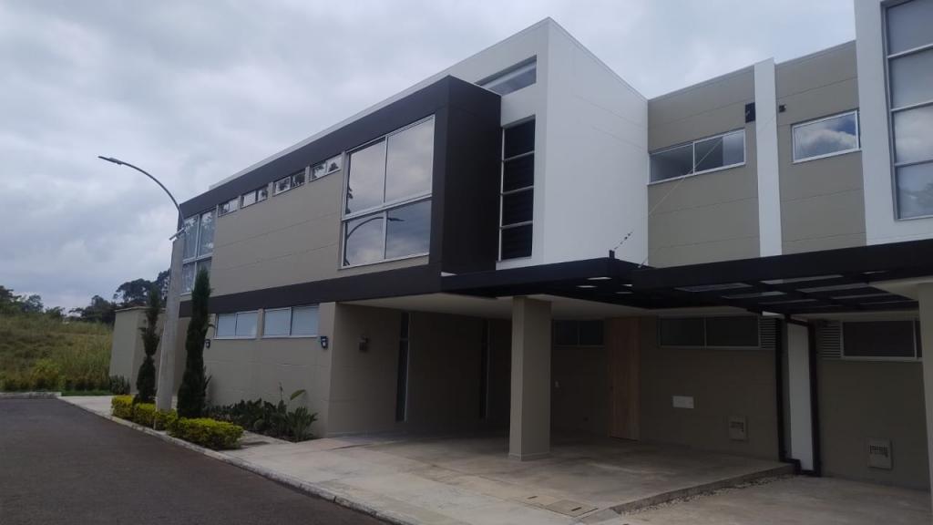 Casa disponible para Venta en Rionegro Sector Gualanday Foto numero 1