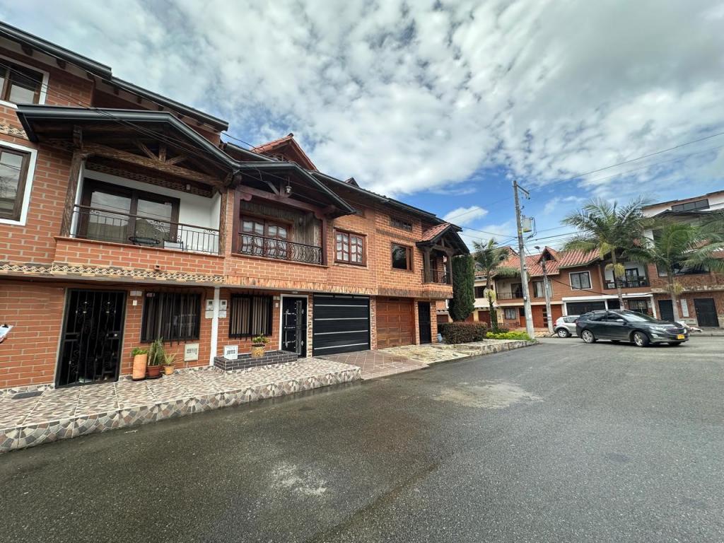 Casa disponible para Venta en Rionegro Villa Manuela Foto numero 1