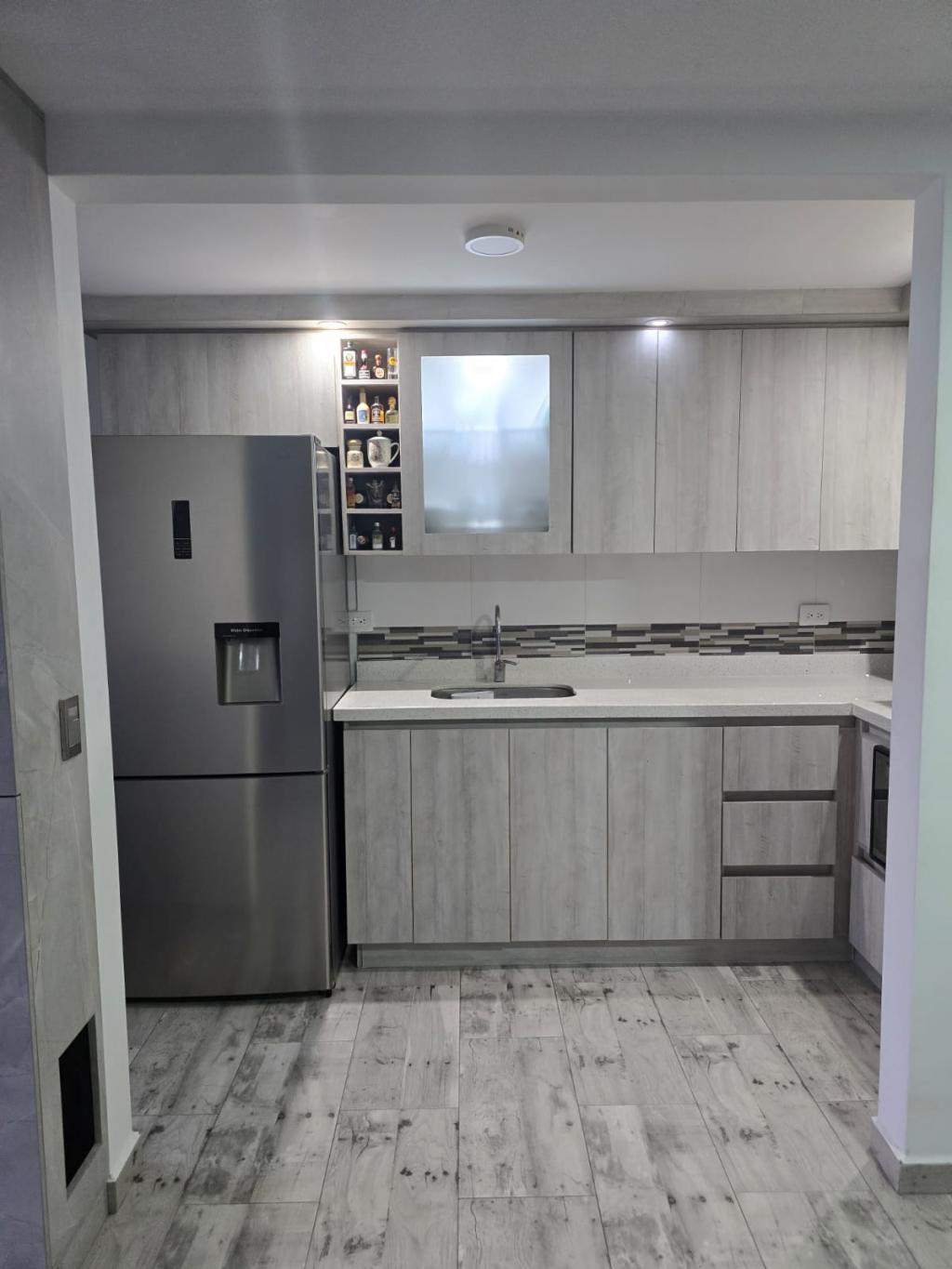 Apartamento disponible para Venta en Rionegro Fontibón Foto numero 1