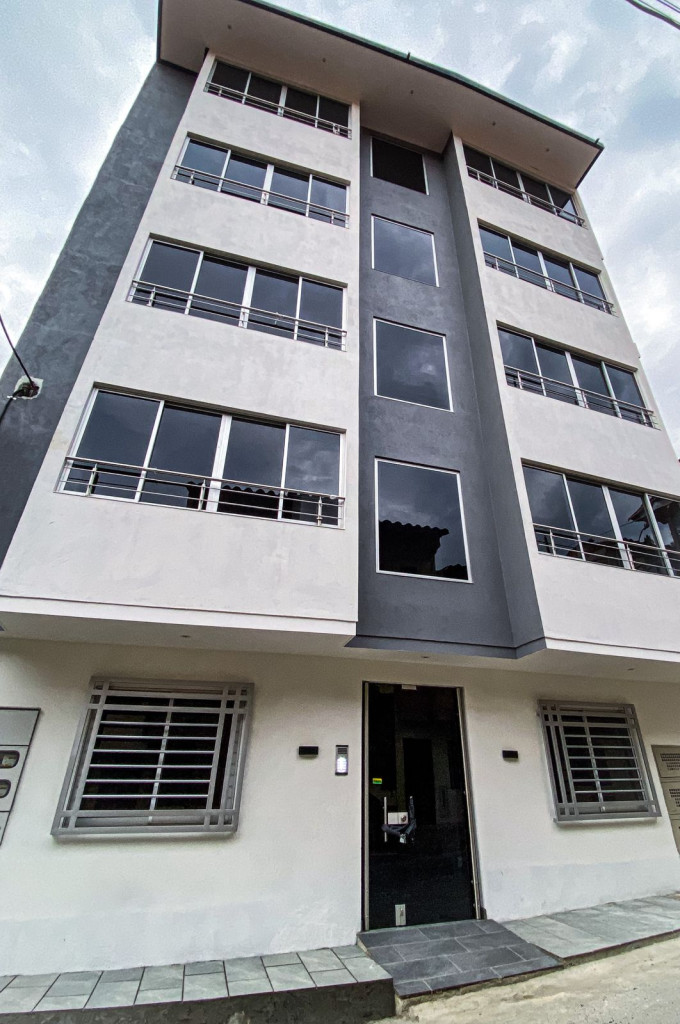 Edificio disponible para Venta en Guarne Barrio San Vicente Foto numero 1