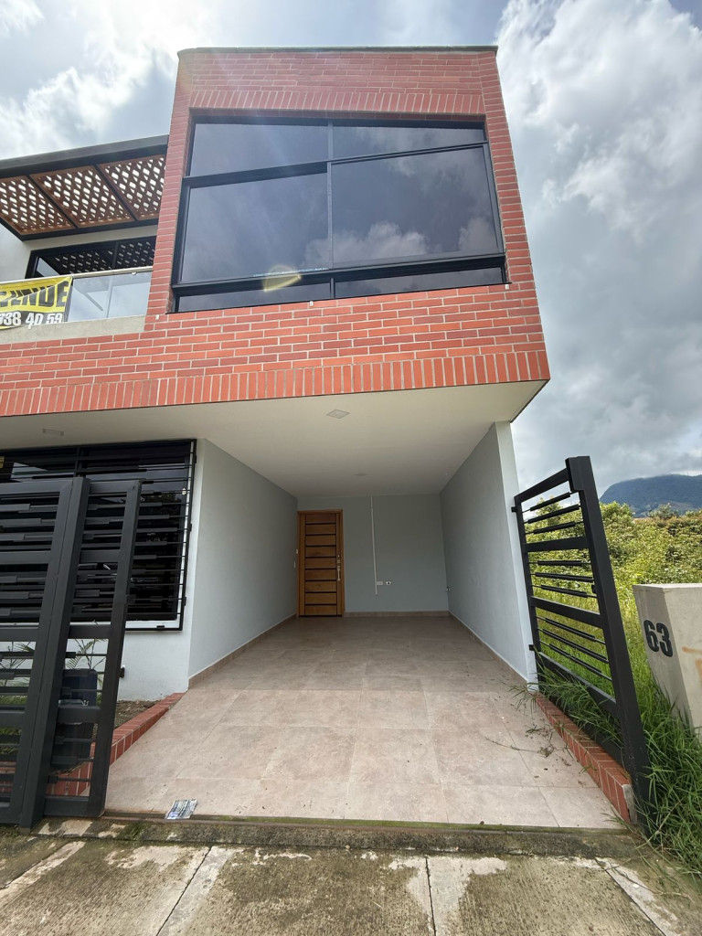 Casa disponible para Venta en La Ceja Salida A La Unión Foto numero 1
