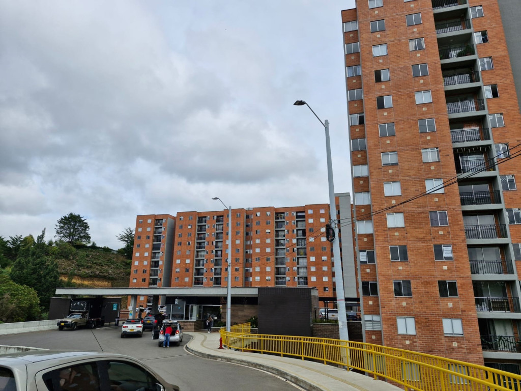 Apartamento disponible para Venta en Rionegro Fontibón Foto numero 1