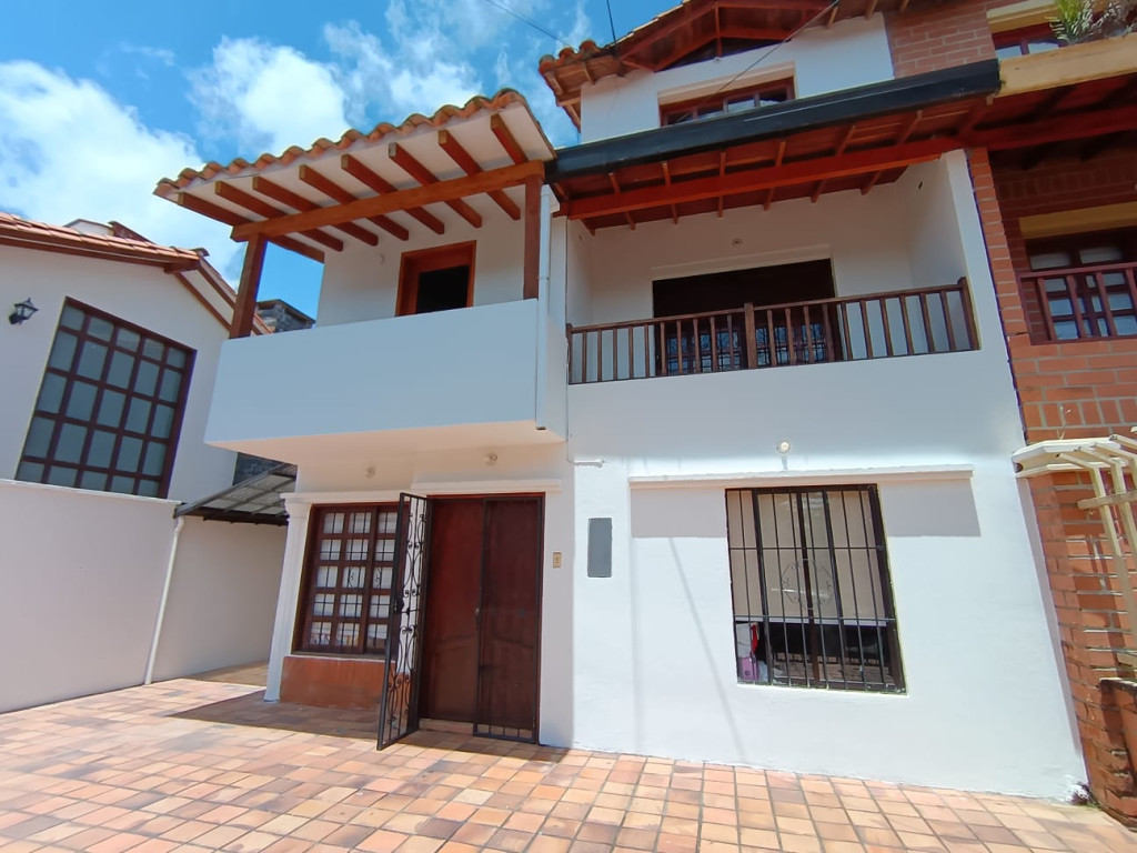 Casa disponible para Venta en Rionegro San Antonio Foto numero 1