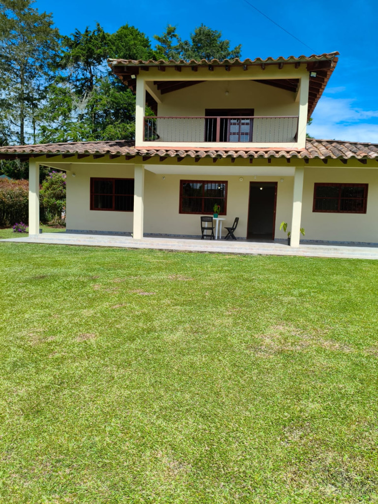Finca disponible para Arriendo en Rionegro Llanograde - Cabeceras Foto numero 1