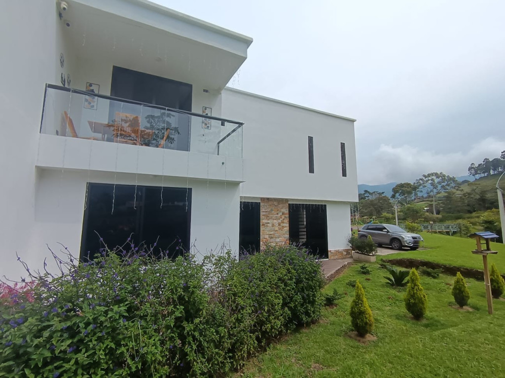 Casa disponible para Venta en La Ceja Sector El Tambo Foto numero 1