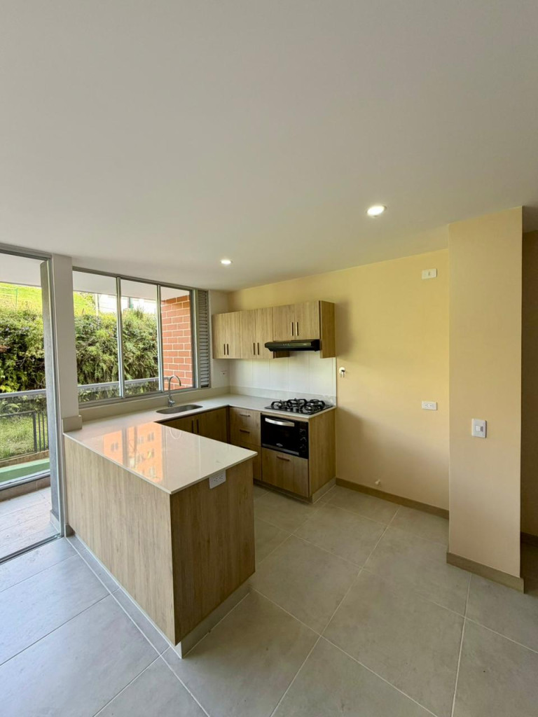 Apartamento disponible para Venta en Rionegro Sector Los Colegios Foto numero 1