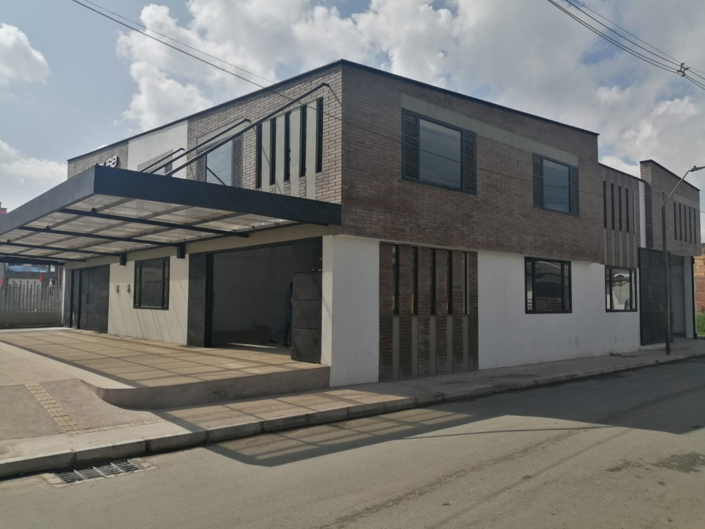 Bodega disponible para Arriendo en La Ceja Los Ponchos Foto numero 1