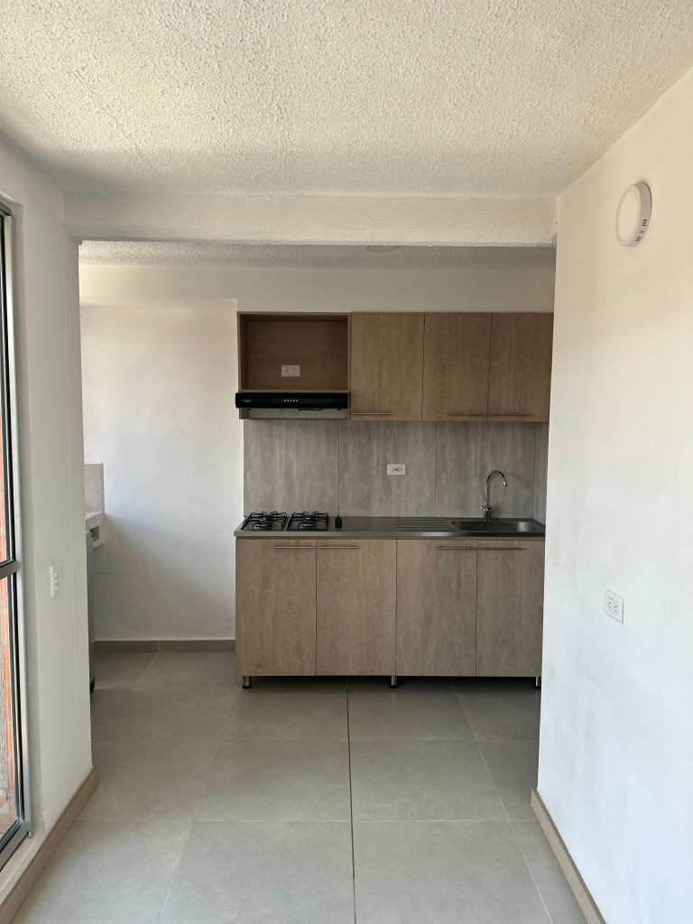 Apartamento disponible para Arriendo en Rionegro Fontibón Foto numero 1