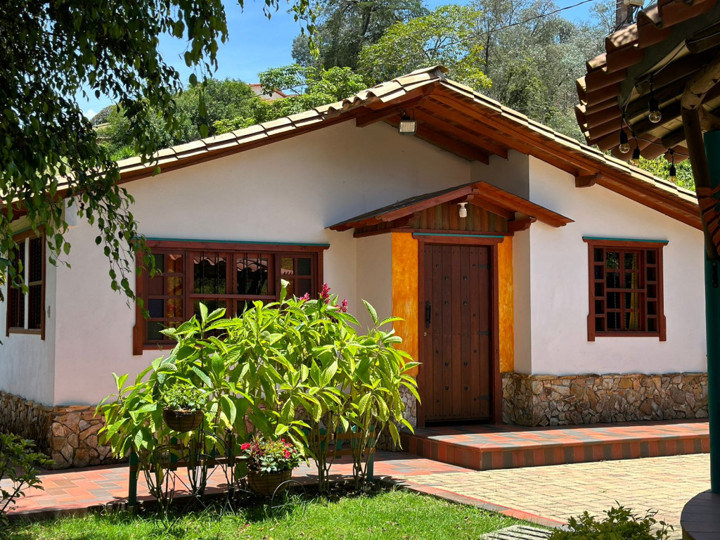 Casa-Finca disponible para Arriendo en Rionegro Sector La Uco Foto numero 1