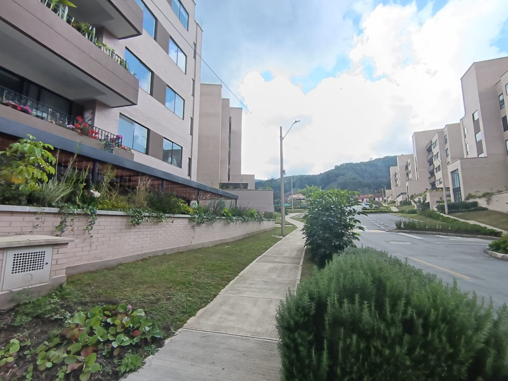 Apartamento disponible para Venta en Retiro Guarceñito - Vía El Guarzo Foto numero 1