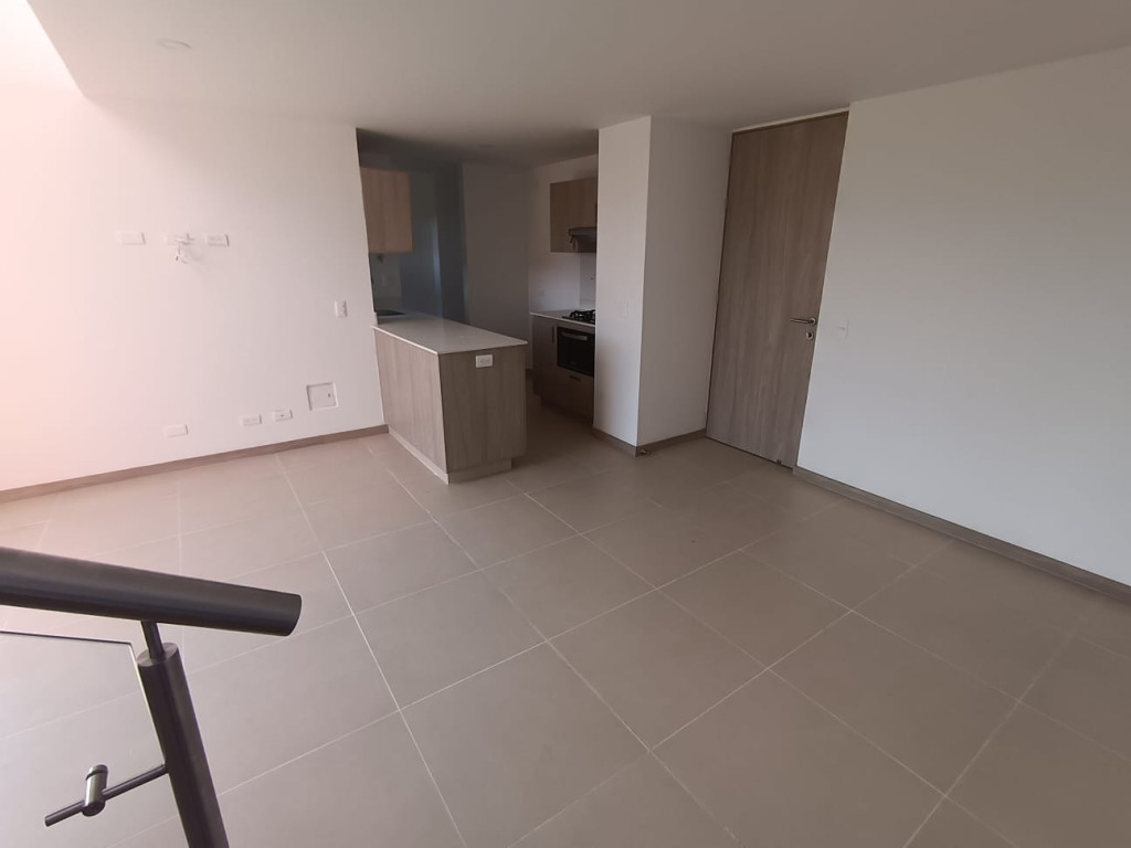 Apartamento disponible para Ambos en Rionegro Sector Los Colegios Foto numero 1