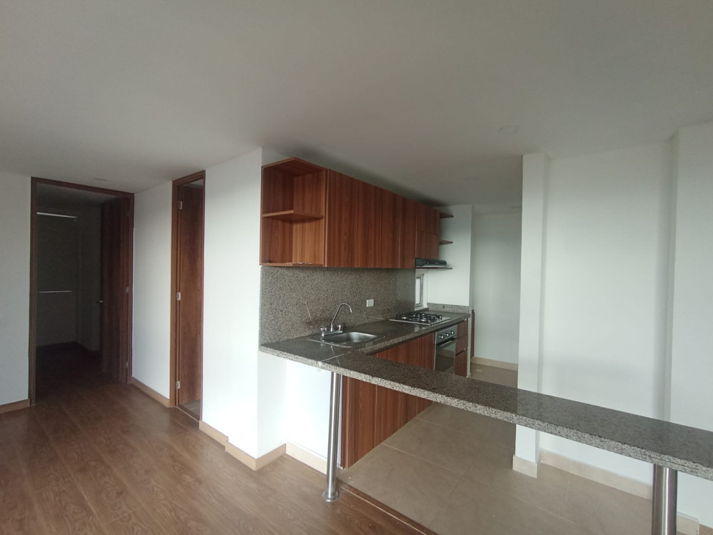 Apartamento disponible para Arriendo en Rionegro con un valor de $2,400,000 código 1003310