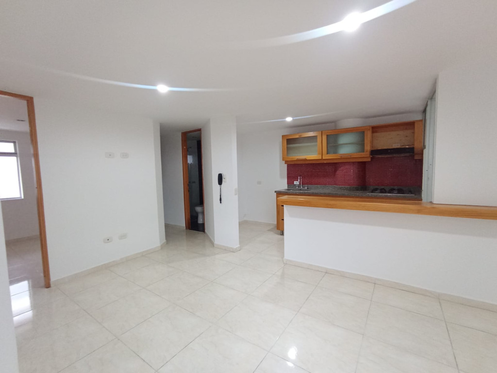 Apartamento disponible para Arriendo en Rionegro con un valor de $2,300,000 código 1003300