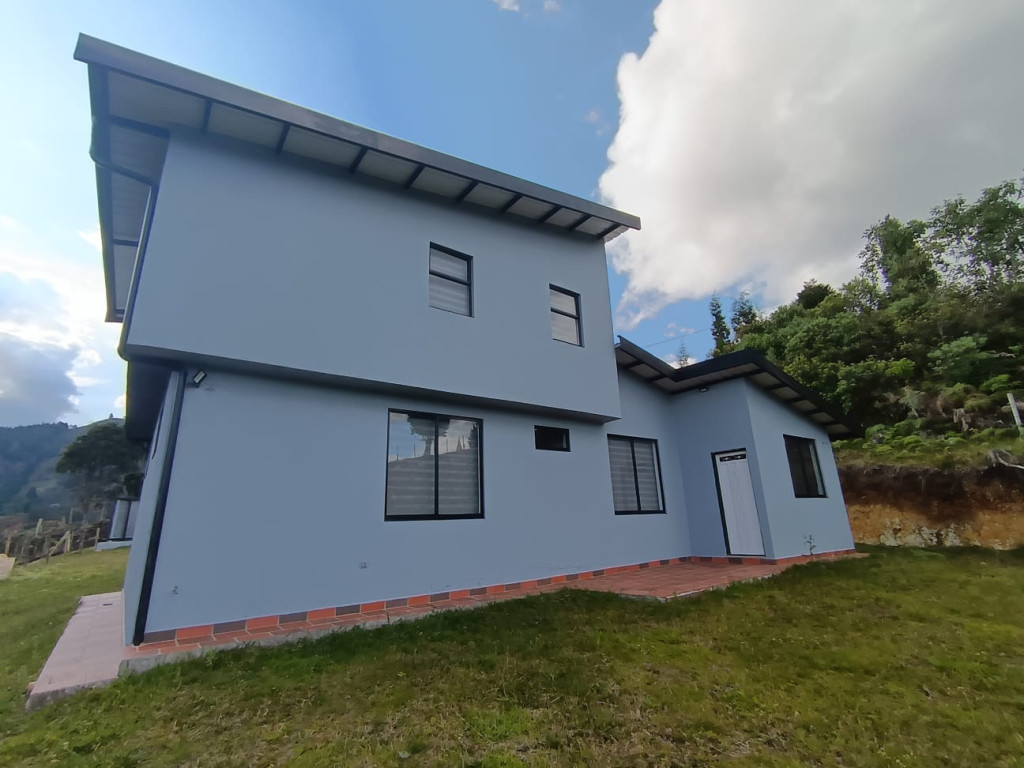 Casa disponible para Venta en Guarne Vereda La Hondita Foto numero 1