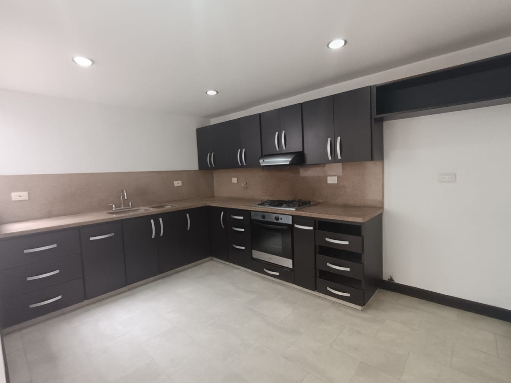 Casa disponible para Venta en Rionegro San Antonio Foto numero 1