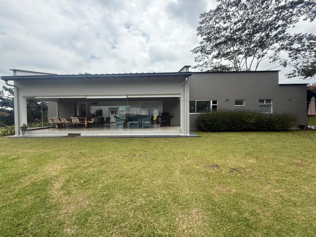 Casa-Finca disponible para Arriendo en Rionegro Sector Quirama Foto numero 1