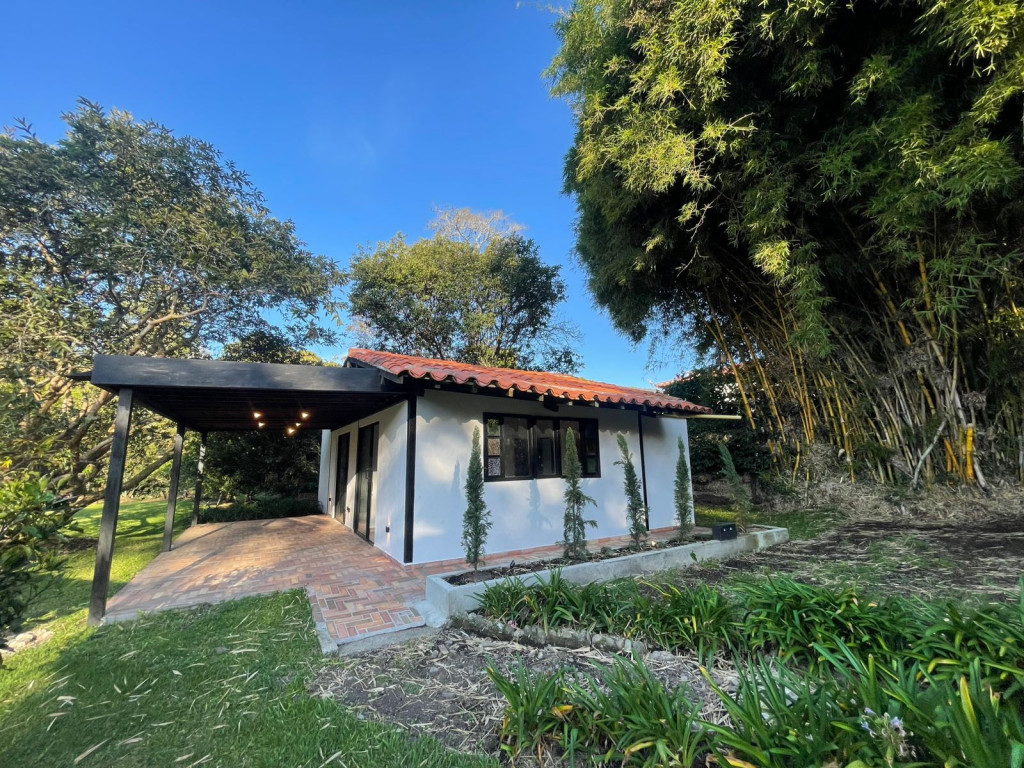 Apartaestudio disponible para Arriendo en La Ceja El Yarumo Foto numero 1