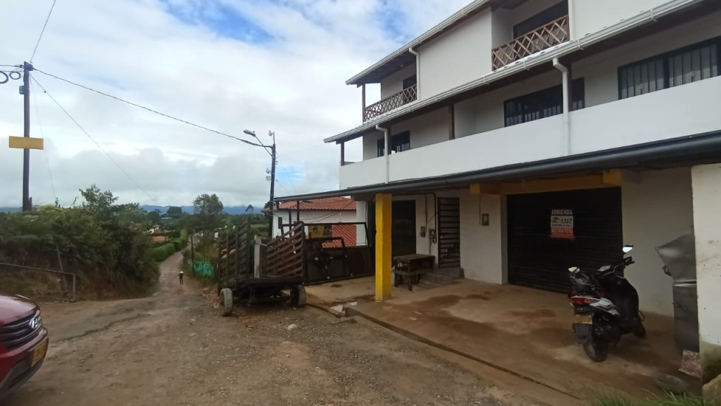 Local disponible para Arriendo en Rionegro Salado Parte Alta - Ojo De Agua Foto numero 1