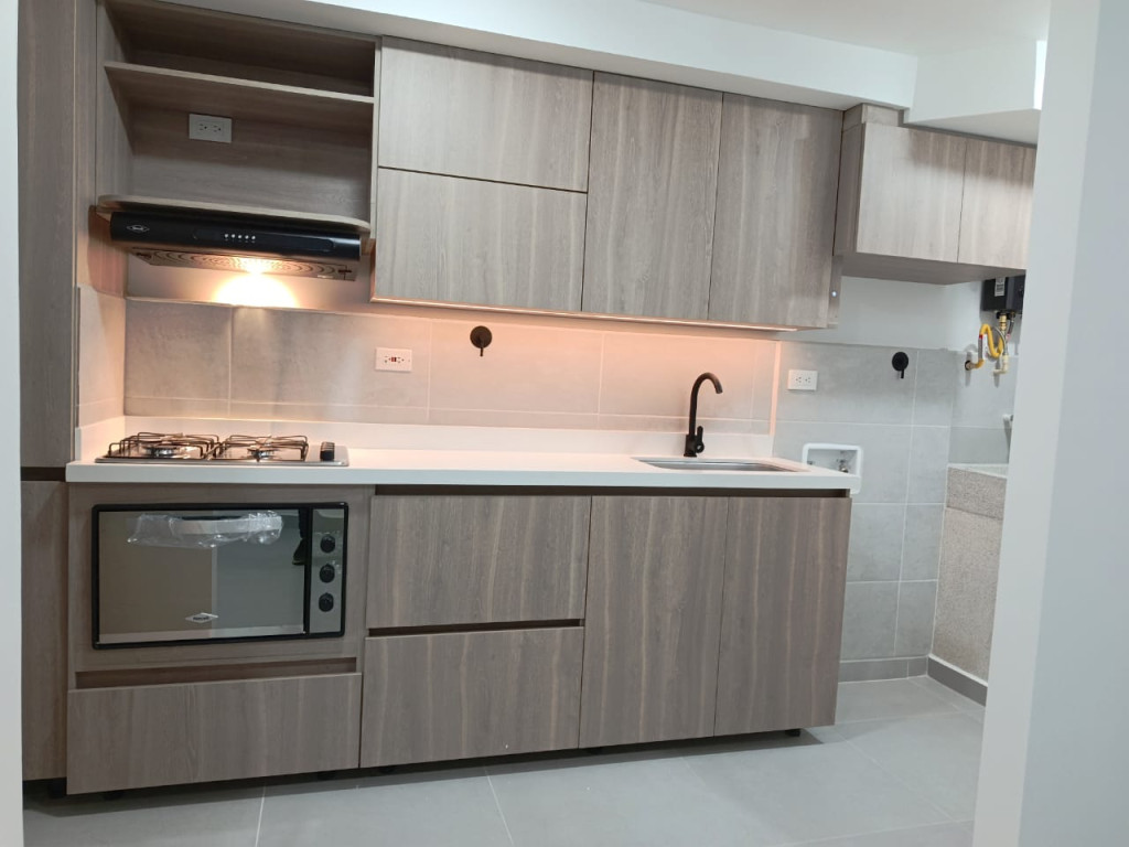 Apartamento disponible para Ambos en Rionegro con un valor de $1,700,000 - $320,000,000 código 1003184