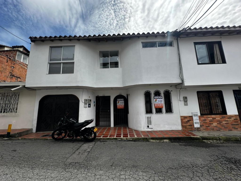 Casa disponible para Arriendo en Rionegro Avenida Galán Foto numero 1