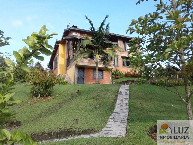 Finca disponible para Ambos en Rionegro Los Pinos Foto numero 1