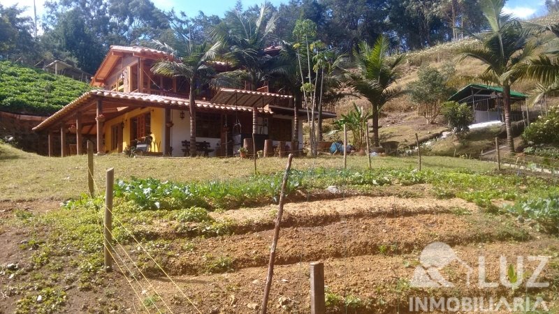 Casa-Finca disponible para Arriendo en La Ceja Via La Ceja - San Antonio Foto numero 1