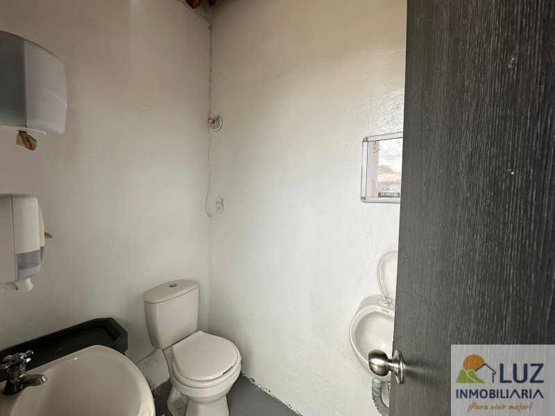 Local disponible para Arriendo en Rionegro Cerca A San Antonio Foto numero 1