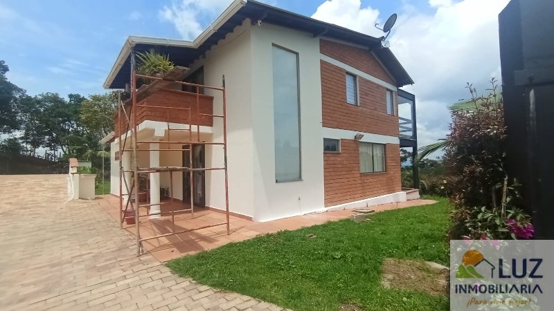Finca disponible para Ambos en Carmen De Viboral Vereda El Cerro Foto numero 1